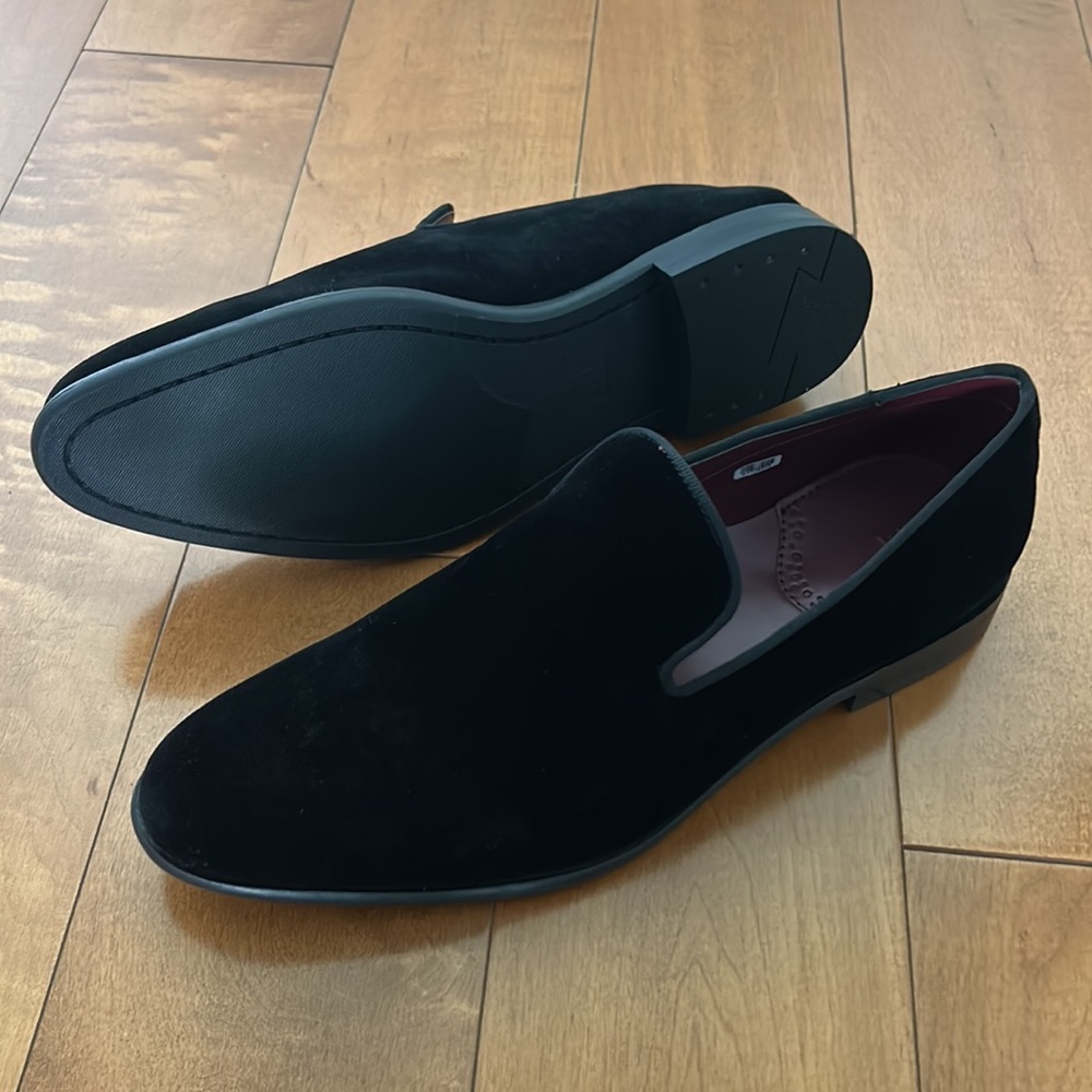 Black Tux Velvet Slip-On Shoes - Picture 2 of 4